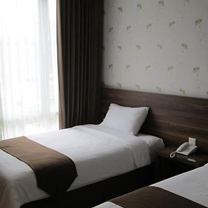 New Coklat Hotel
